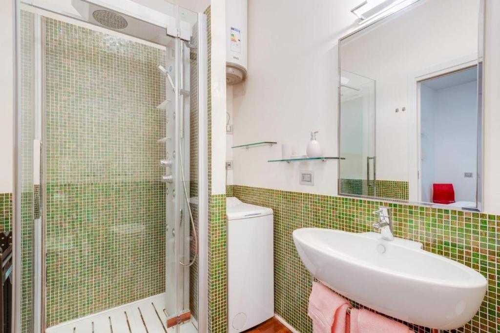 Amazing Apt In The Heart Of Pta Venezia Milánó Kültér fotó